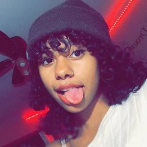 Meet your Posher, Treazure